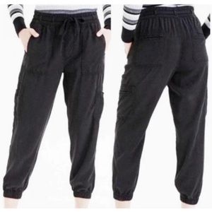 AEO High Waisted Cargo Joggers